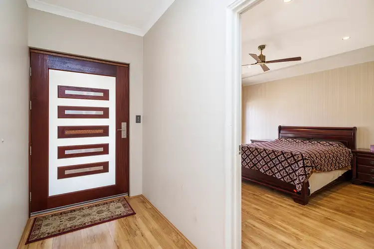 Second view of Homely house listing, 9 Sackler Link, Piara Waters WA 6112