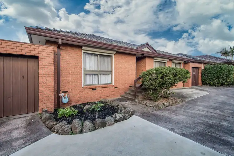 Main view of Homely unit listing, 3/4 Kelly Street, Chadstone VIC 3148