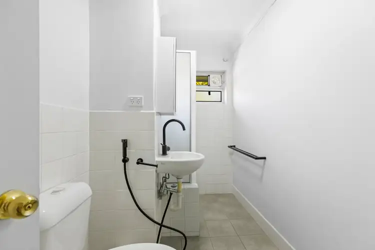 Sixth view of Homely apartment listing, 9/21 Pioneer Street, Toowong QLD 4066