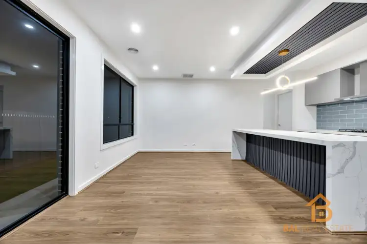 Fifth view of Homely house listing, 4 Amukta Road, Truganina VIC 3029