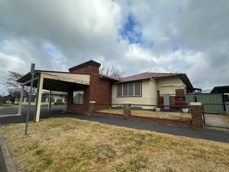 26 Caroline Street, Orange NSW 2800