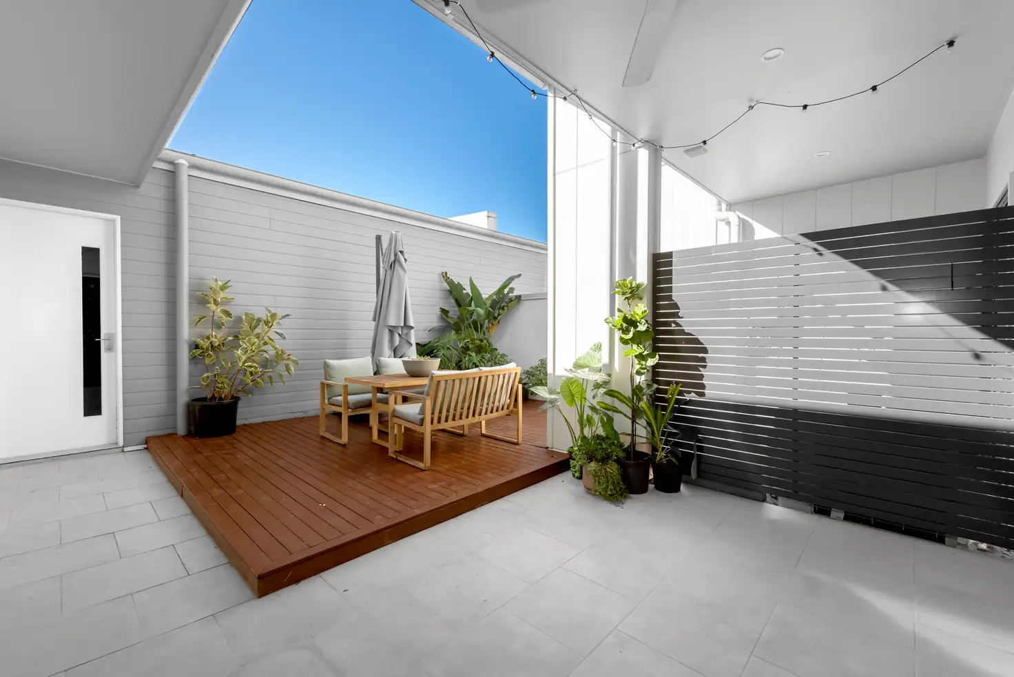 Main view of Homely townhouse listing, 20/18 Foreshore Street, Coomera QLD 4209