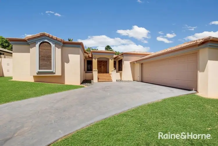 24 Waratah Street, Kin Kora QLD 4680