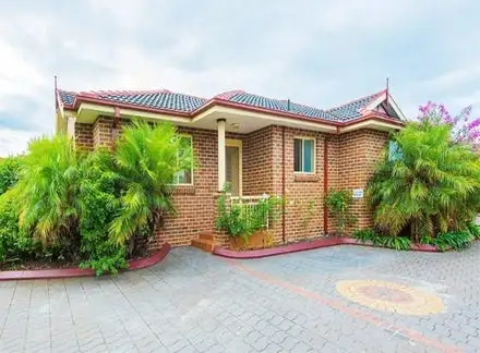 Main view of Homely villa listing, 4/15-17 Hancott Street, Ryde NSW 2112