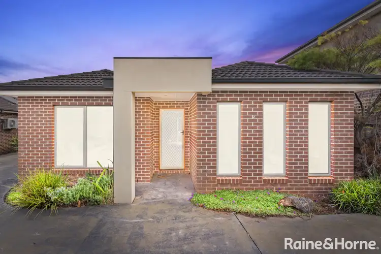 9 Haywood Grove
