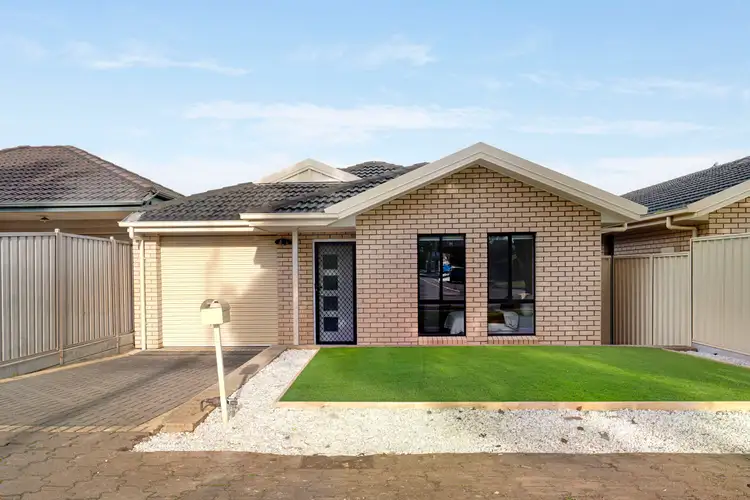 7 Macquarie Avenue
