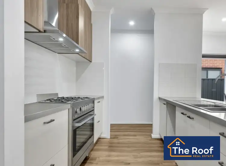 Fifth view of Homely house listing, 4 Downley Loop, Strathtulloh VIC 3338