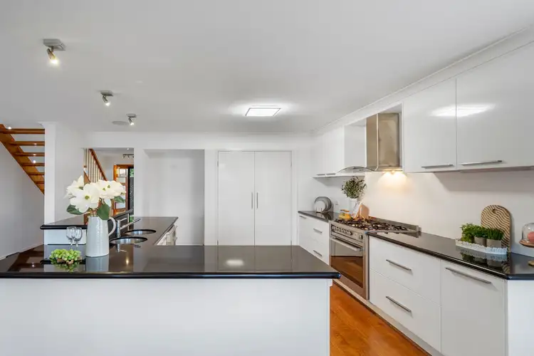Sixth view of Homely house listing, 2 Maged Place, Thornlands QLD 4164