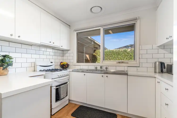Fifth view of Homely unit listing, 1/6 Nursery Avenue, Frankston VIC 3199