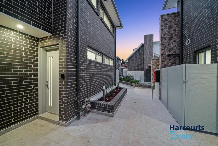 4/2-4 Andrew Place, Girraween NSW 2145