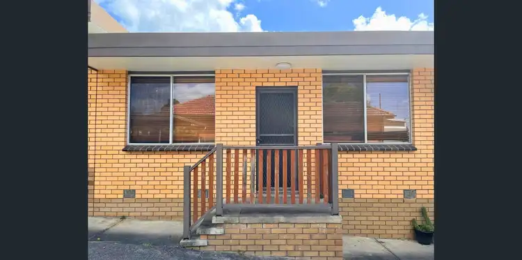 2/17 Balfour Street, Newborough VIC 3825