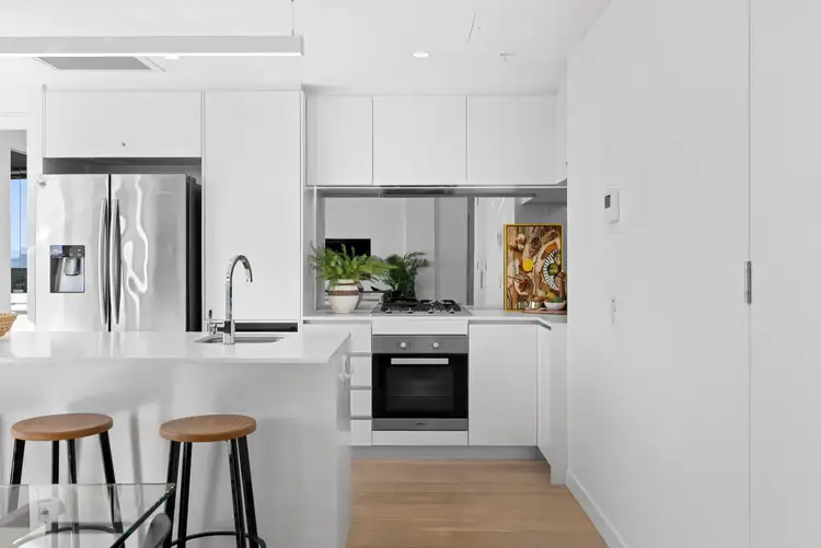 Fourth view of Homely apartment listing, 1503/477 Boundary Street, Spring Hill QLD 4000