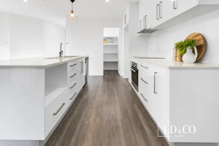 Fifth view of Homely house listing, 31 Darcy Boulevard, Beaconsfield QLD 4740