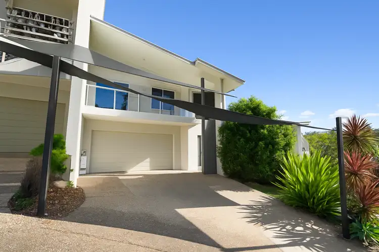 2/8 Bushland Place, Maudsland QLD 4210