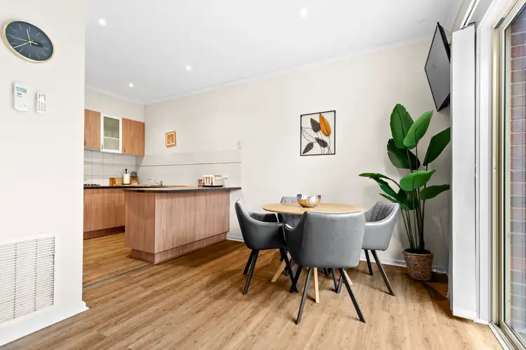 Fifth view of Homely house listing, 11 Kirren Close, Cranbourne VIC 3977