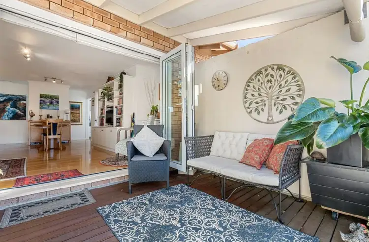 Main view of Homely house listing, 17/8-10 Swan Road, Attadale WA 6156