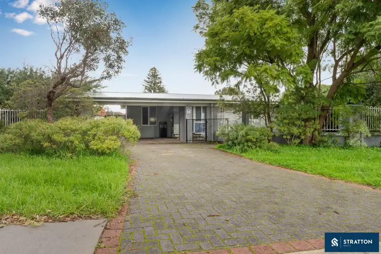 28 Devereux Street, Armadale WA 6112