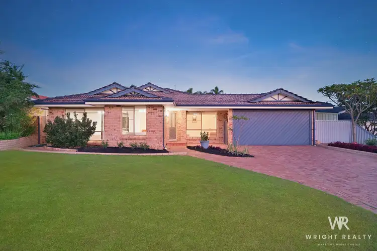 14 Ashton Rise, Woodvale WA 6026