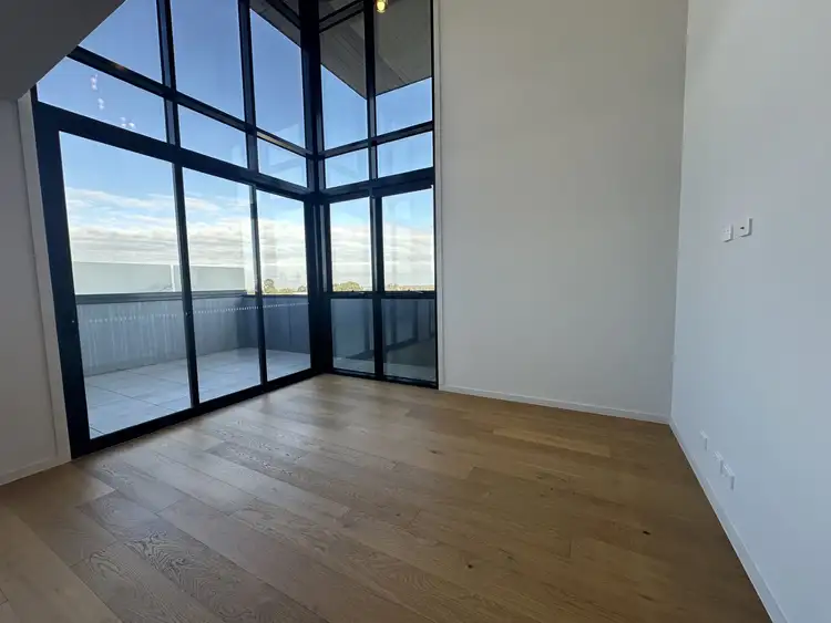 402a/51 Johnson Street, Reservoir VIC 3073
