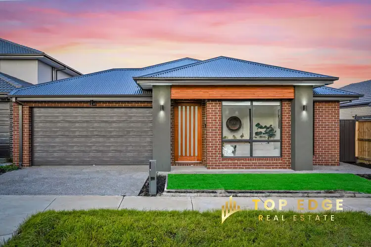 Main view of Homely house listing, 10 Franca Avenue, Fraser Rise VIC 3336