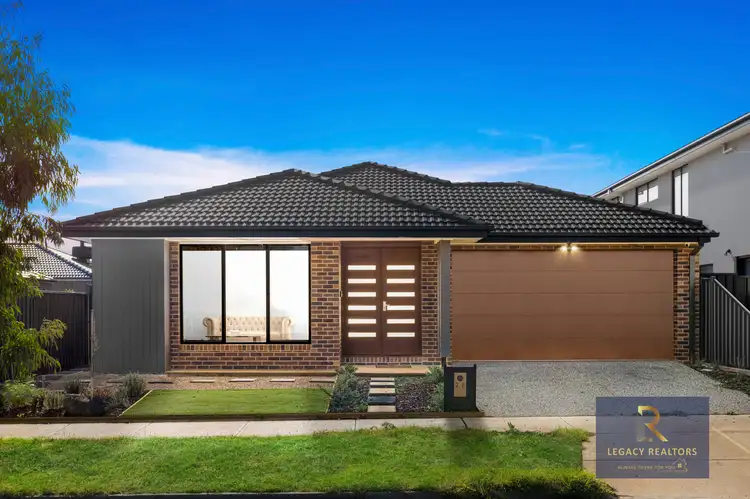 28 Yeoman street, Melton South VIC 3338