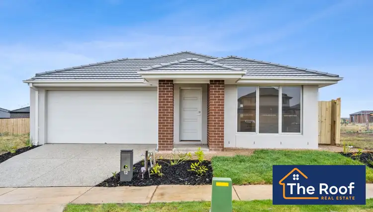12 Maggie Crescent, Mambourin VIC 3024