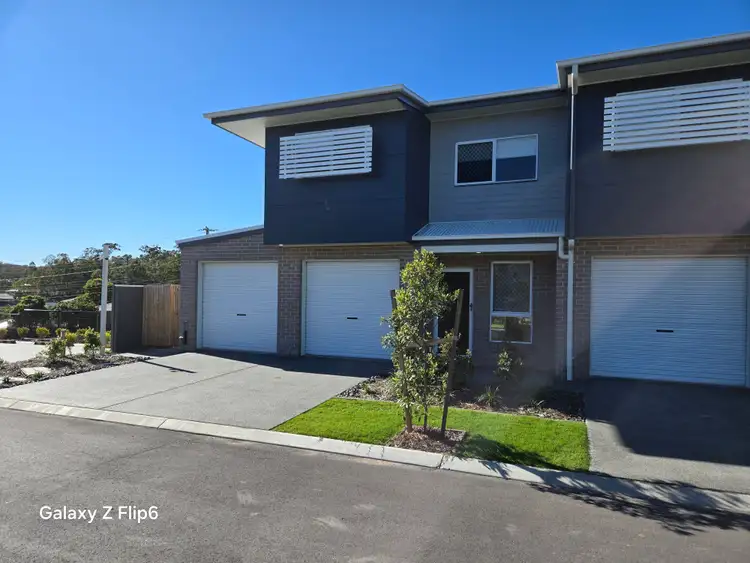 Third view of Homely townhouse listing, 33/8 Taylor Place, Mackenzie QLD 4156