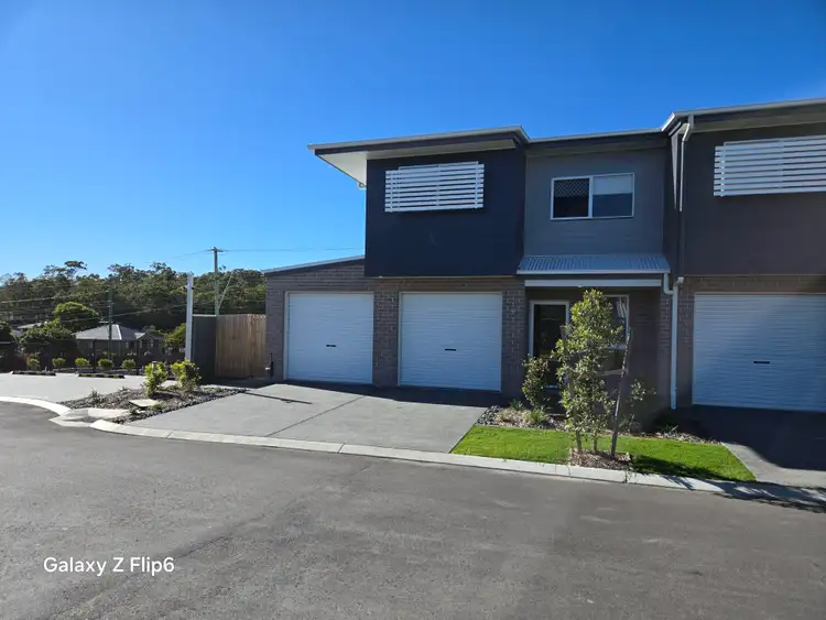 Fourth view of Homely townhouse listing, 33/8 Taylor Place, Mackenzie QLD 4156