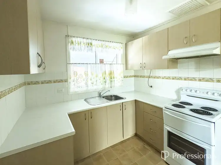 Second view of Homely house listing, 2 Fraser Crescent, Oxley Vale NSW 2340