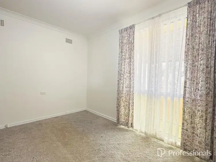 Fifth view of Homely house listing, 2 Fraser Crescent, Oxley Vale NSW 2340