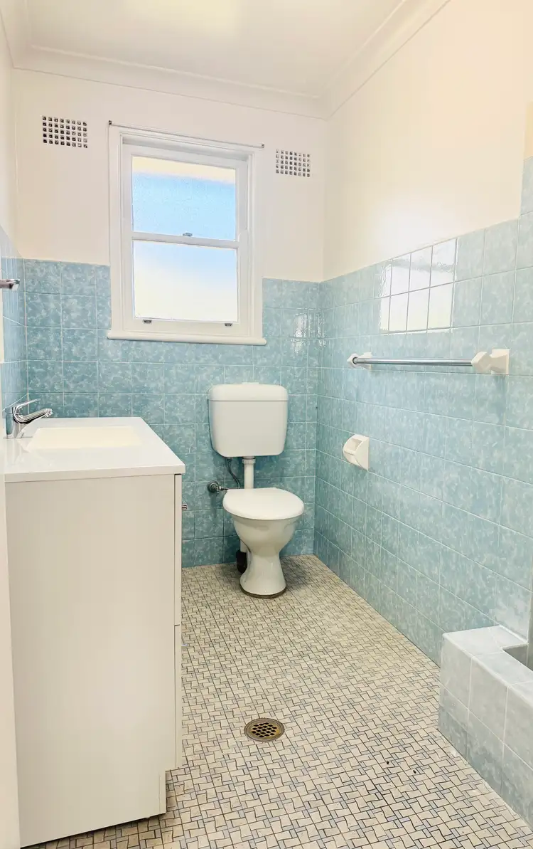 Third view of Homely unit listing, 4/14 Princes Highway, West Wollongong NSW 2500