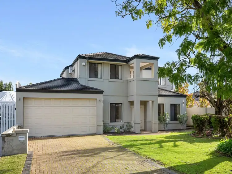11 Ullapool Road, Applecross WA 6153