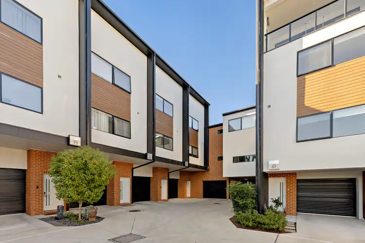 71/1 Rowland Rees Crescent, Greenway ACT 2900