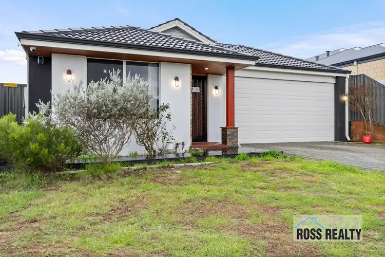 33 Betterton Road, Caversham WA 6055