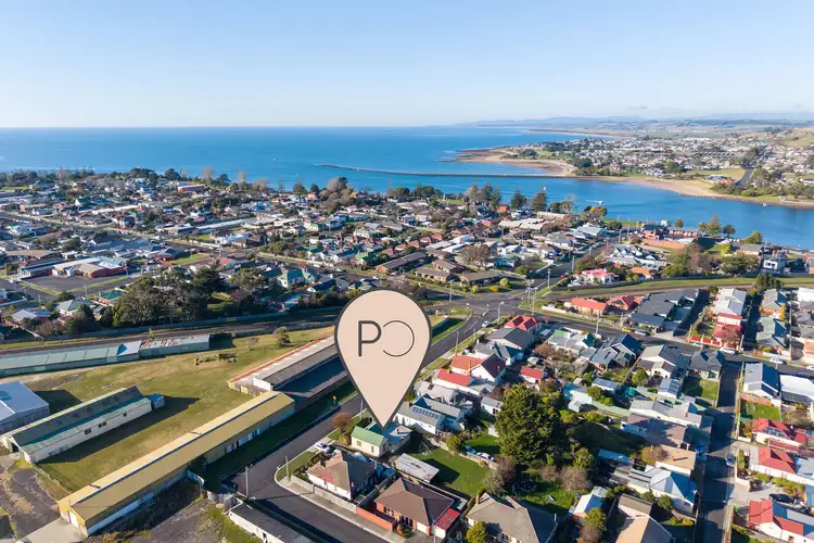 27 Lower Madden Street, Devonport TAS 7310