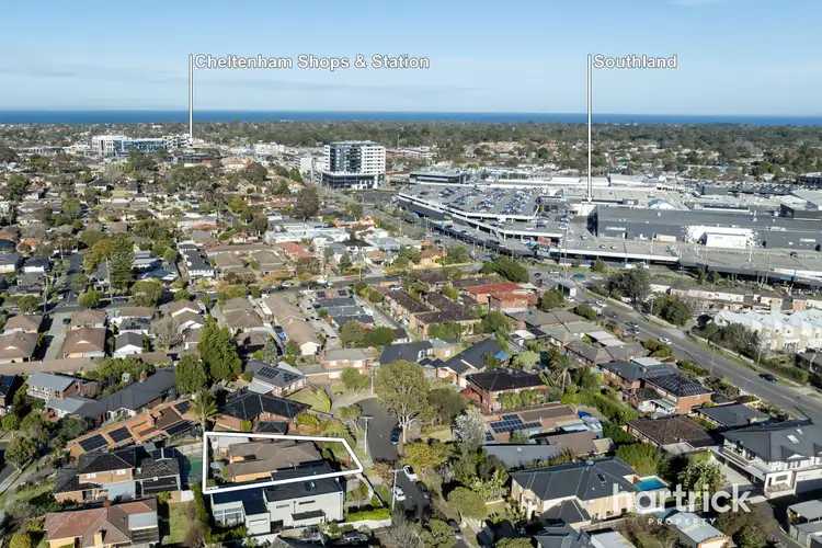 Second view of Homely house listing, 8 Lauriston Court, Cheltenham VIC 3192