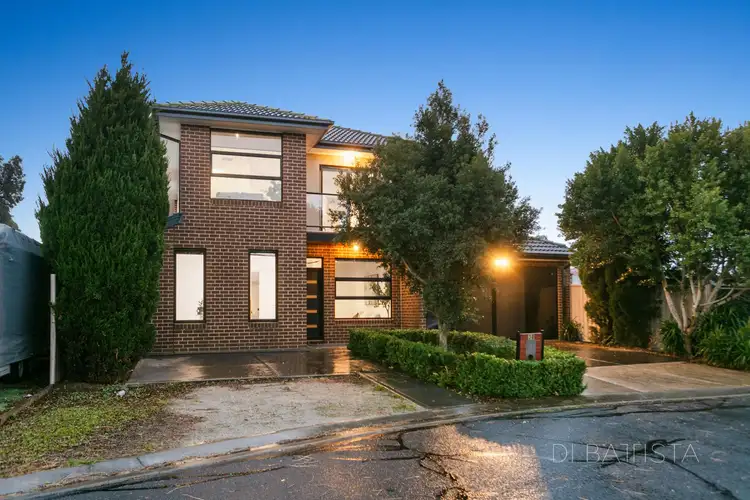 30 Berrima Close, Craigieburn VIC 3064