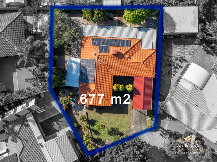 3 Hakea Close, Ballajura WA 6066
