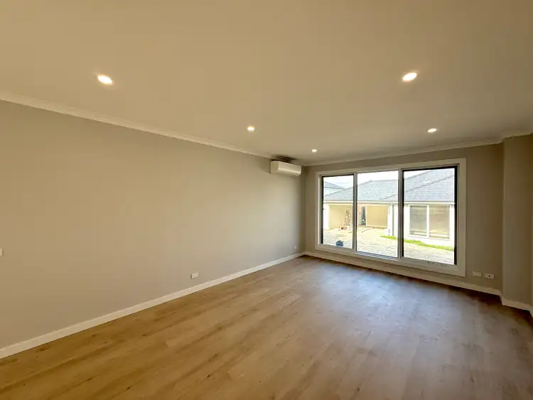 Fifth view of Homely unit listing, 1 Savannah Place, Bunyip VIC 3815