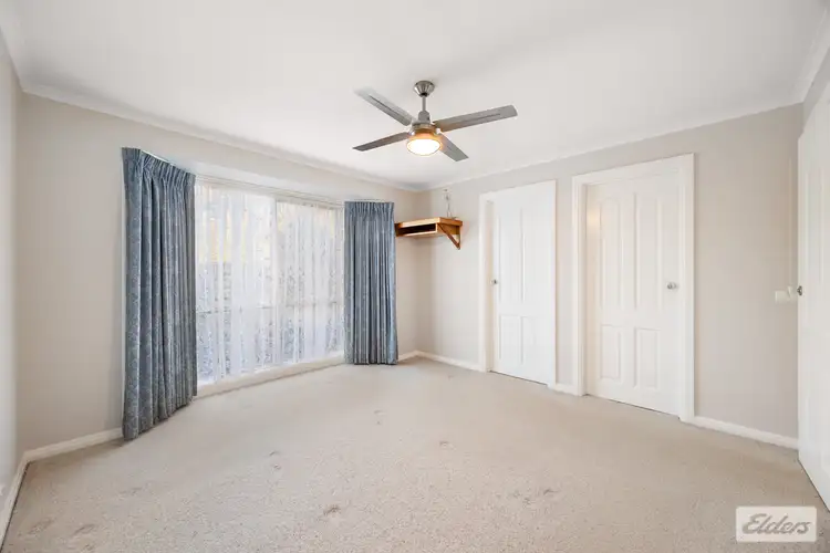 Fifth view of Homely house listing, 2 Glendalough Close, Warragul VIC 3820