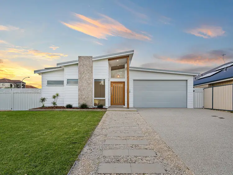 2 Mermaid Terrace, Singleton WA 6175