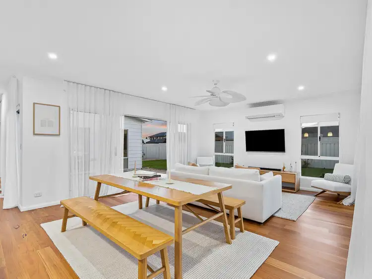 Sixth view of Homely house listing, 2 Mermaid Terrace, Singleton WA 6175