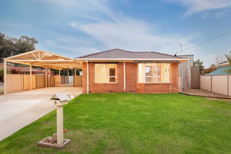 Main view of Homely house listing, 5 Paramount Court, West Wodonga VIC 3690