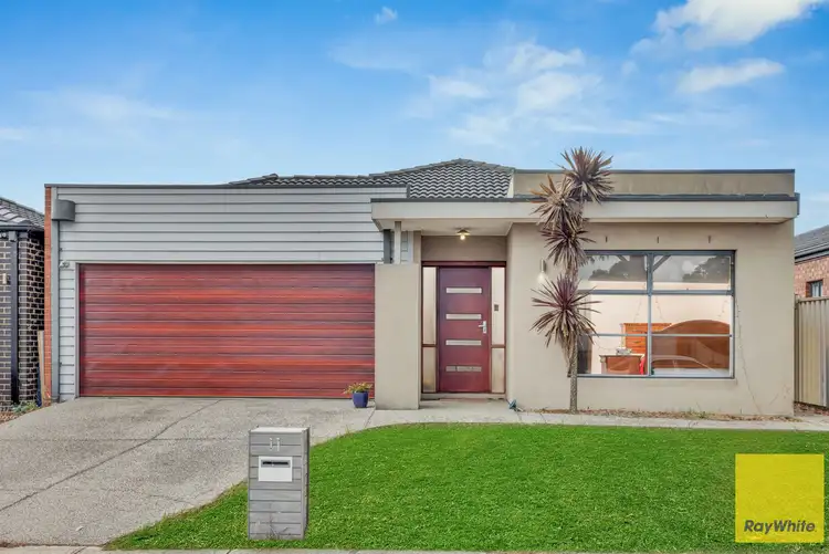 11 Tallgrass Avenue, Truganina VIC 3029