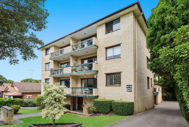 Main view of Homely unit listing, 8/13-15 Winchester Street, Carlton NSW 2218