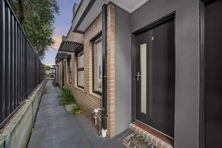 Main view of Homely townhouse listing, 3/6 Gladstone Parade, Glenroy VIC 3046