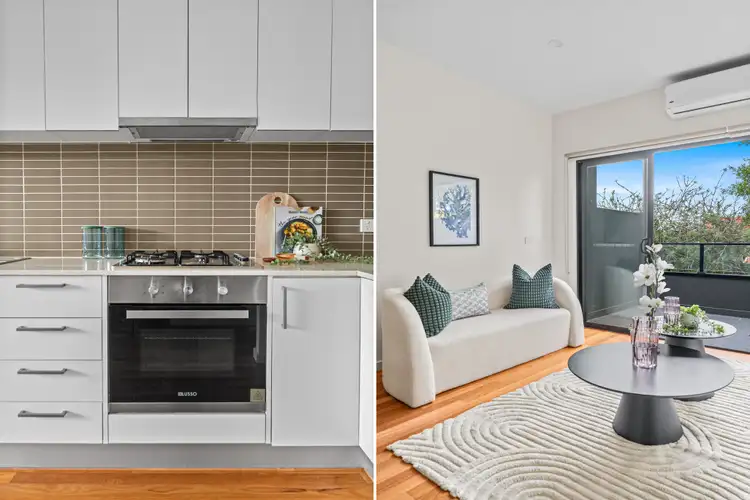 Third view of Homely townhouse listing, 3/6 Gladstone Parade, Glenroy VIC 3046