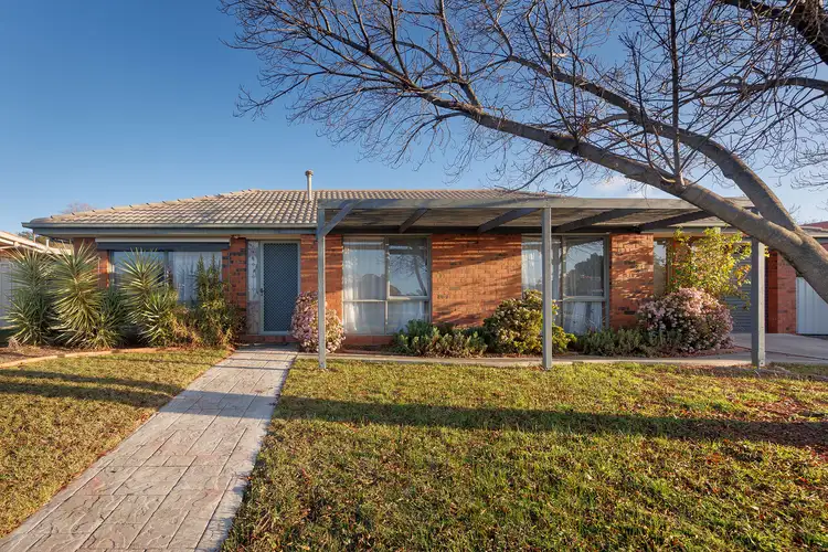 39 Mayfair Drive, West Wodonga VIC 3690
