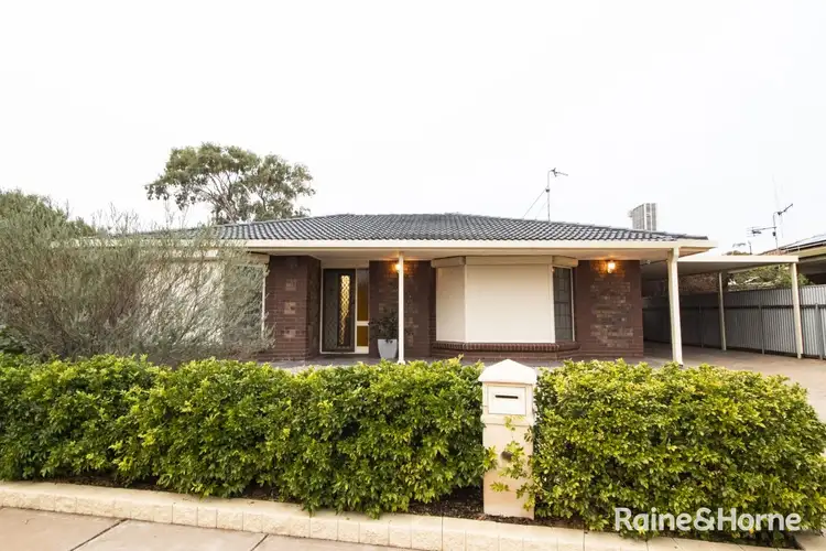 18 Simmons Crescent, Port Augusta West SA 5700