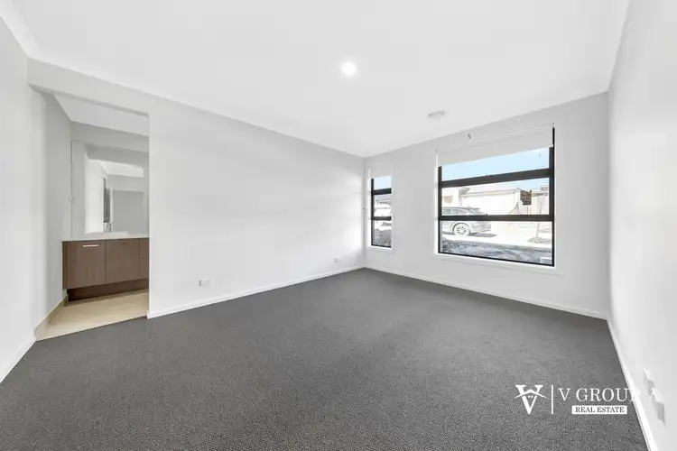 Fifth view of Homely house listing, 3 Stainer Way, Donnybrook VIC 3064